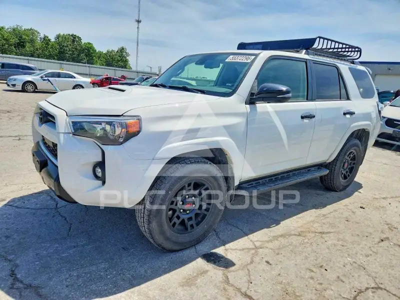 2021 Toyota 4 RUNNER фото