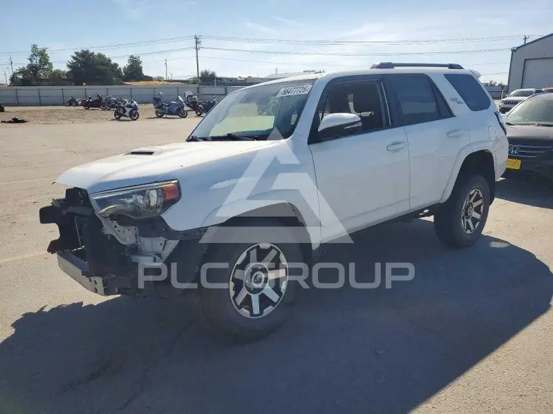 2021 Toyota 4 RUNNER photo