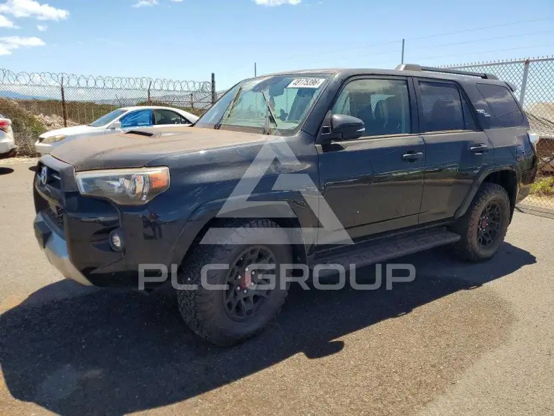 2021 Toyota 4 RUNNER photo