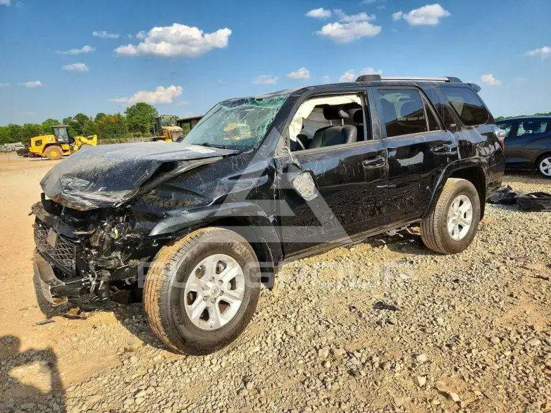2021 Toyota 4 RUNNER photo