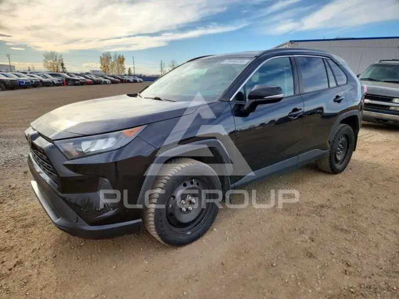 2021 Toyota RAV4 фото