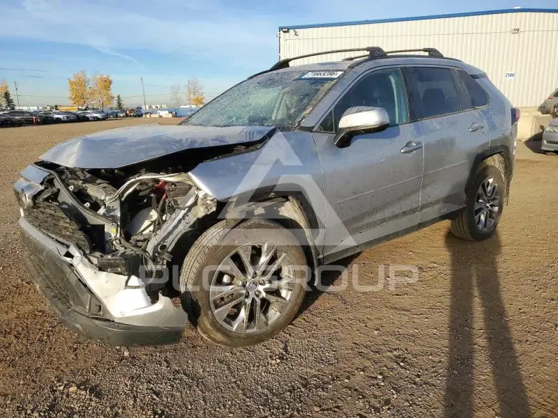 2021 Toyota RAV4 photo