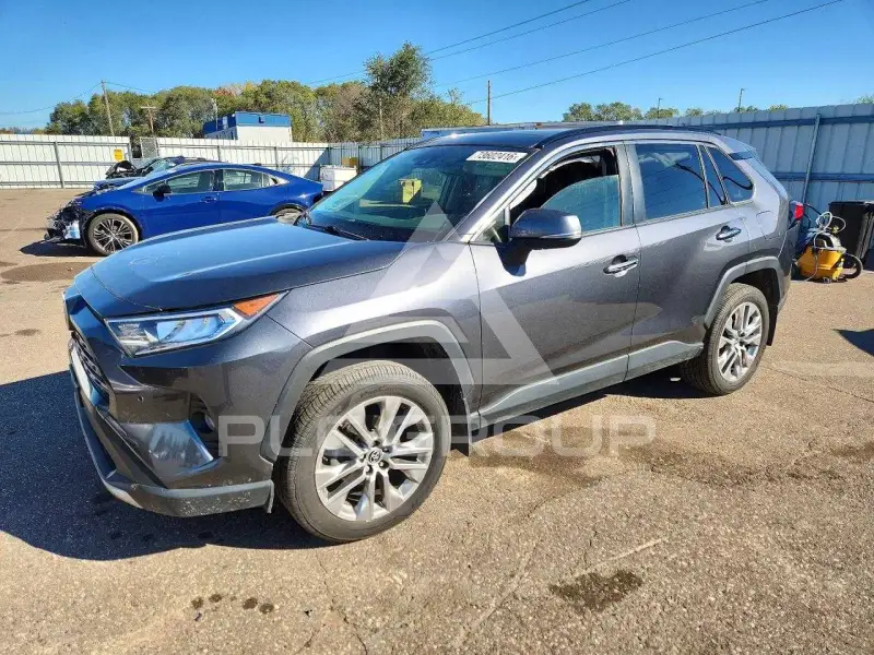 2021 Toyota RAV4 фото