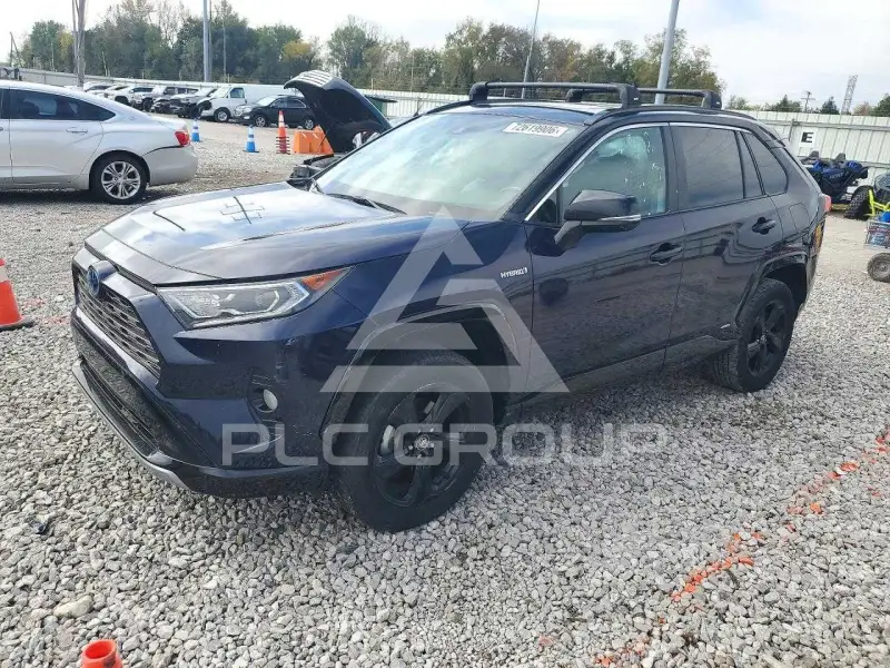 2021 Toyota RAV4 фото