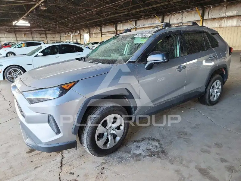 2021 Toyota RAV4 photo