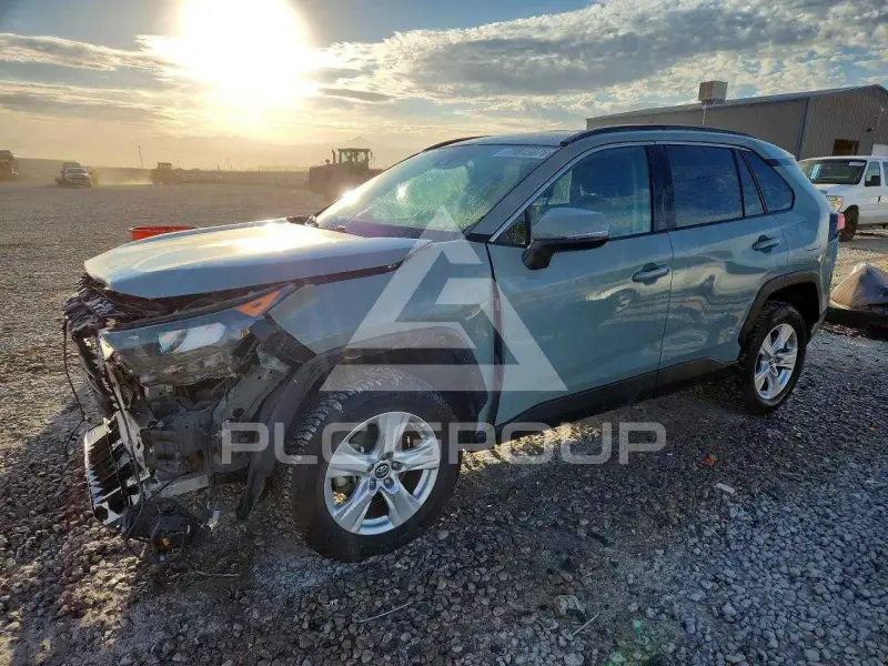 2021 Toyota RAV4 photo