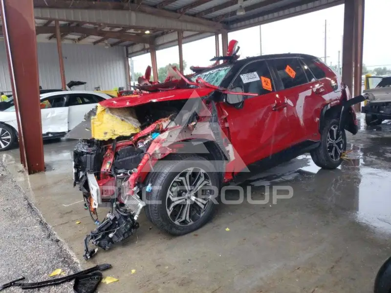 2021 Toyota RAV4 фото