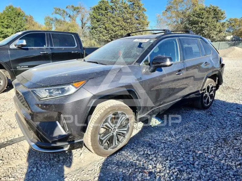 2021 Toyota RAV4 фото
