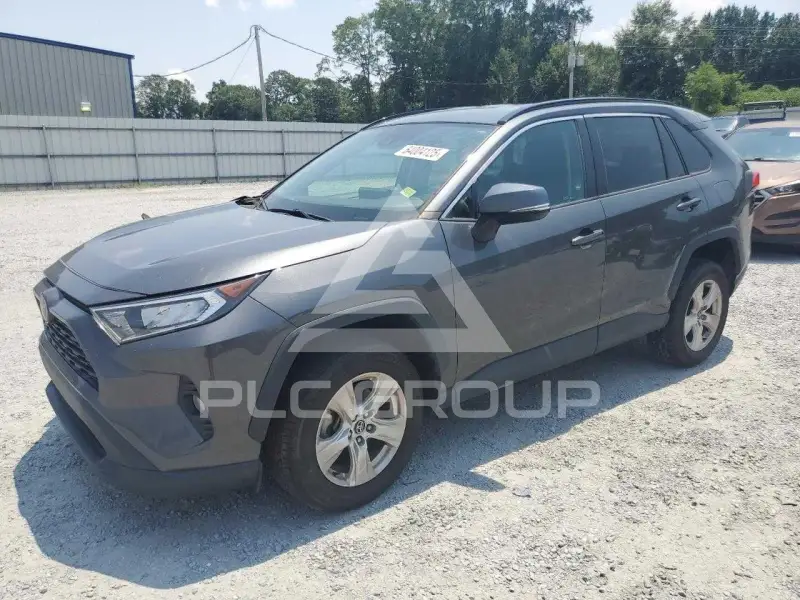 2021 Toyota RAV4 фото