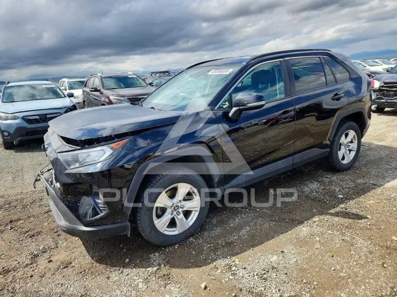 2021 Toyota RAV4 photo