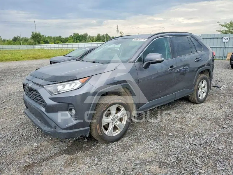 2021 Toyota RAV4 фото