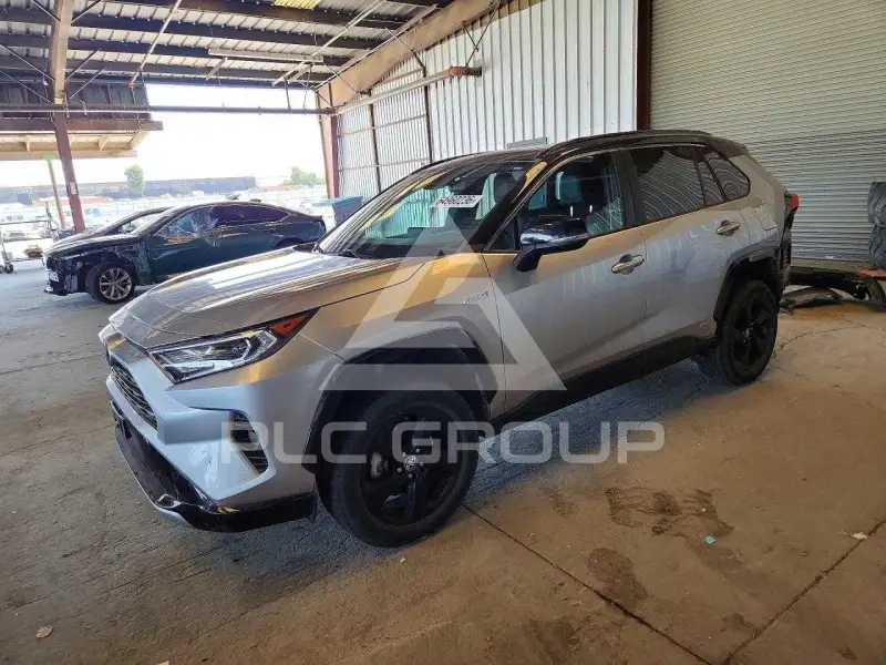 2021 Toyota RAV4 фото