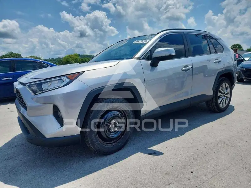 2021 Toyota RAV4 photo