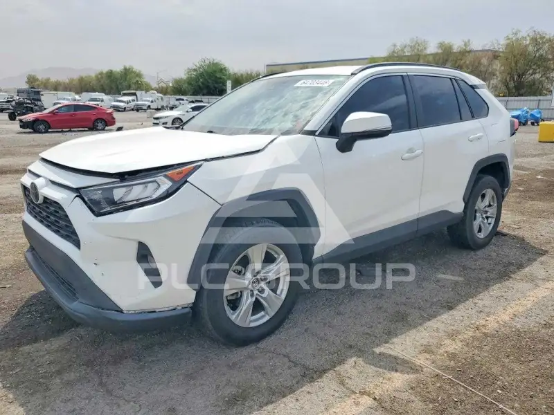 2021 Toyota RAV4 фото