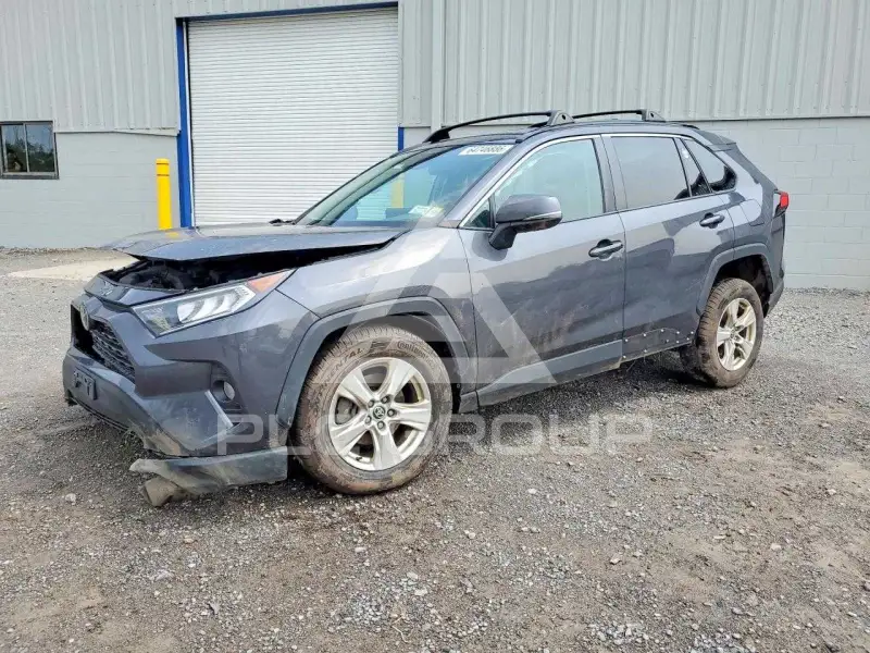 2021 Toyota RAV4 фото