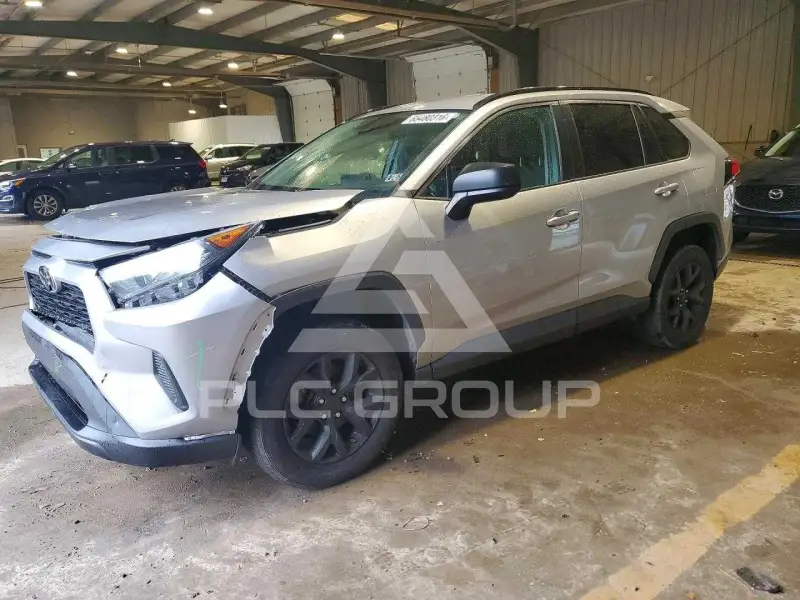2021 Toyota RAV4 фото