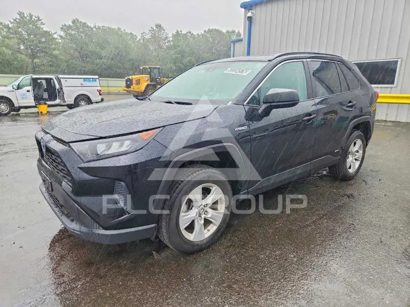 2021 Toyota RAV4 фото