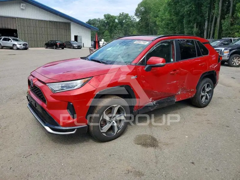 2021 Toyota RAV4 фото