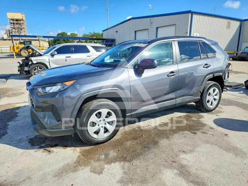 2021 Toyota RAV4 photo