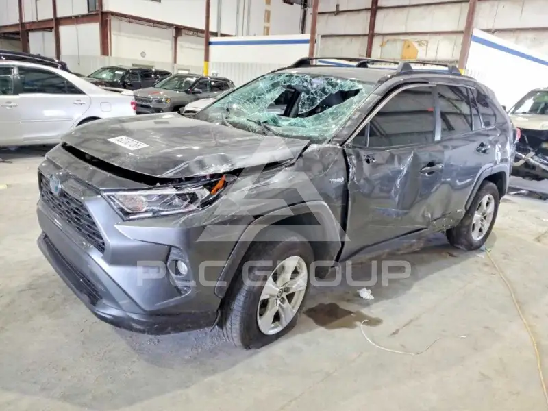 2021 Toyota RAV4 фото