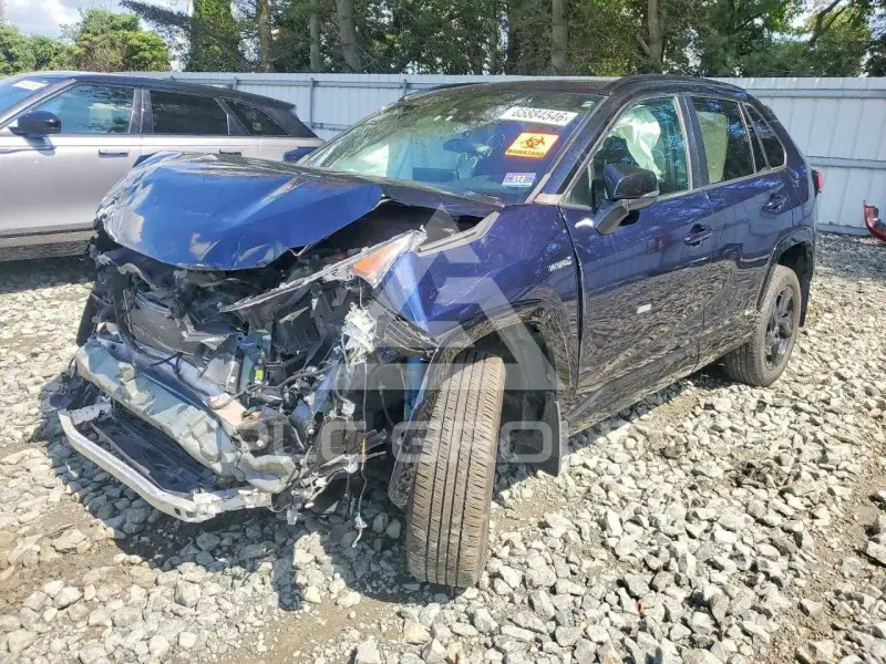 2021 Toyota RAV4 фото