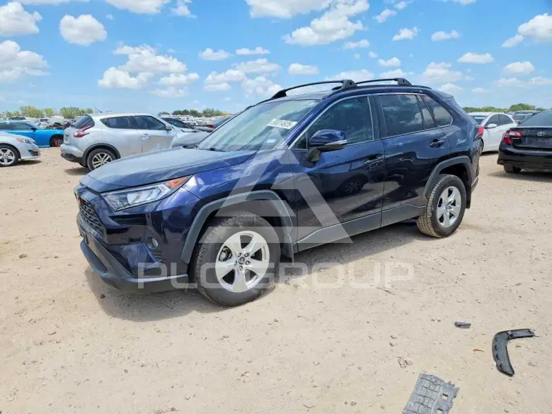 2021 Toyota RAV4 фото