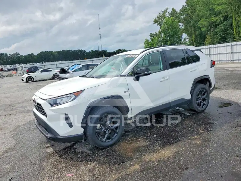 2021 Toyota RAV4 фото