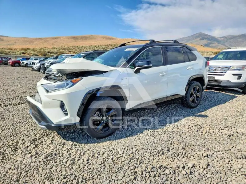 2021 Toyota RAV4 photo
