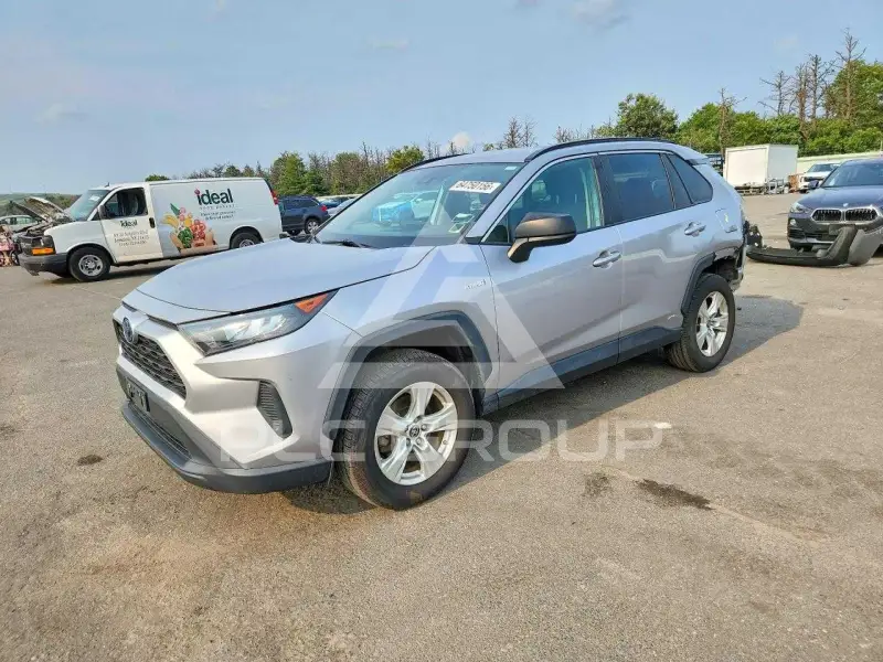 2021 Toyota RAV4 фото
