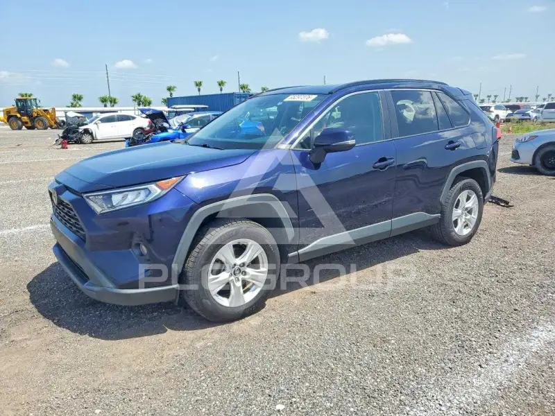 2021 Toyota RAV4 photo