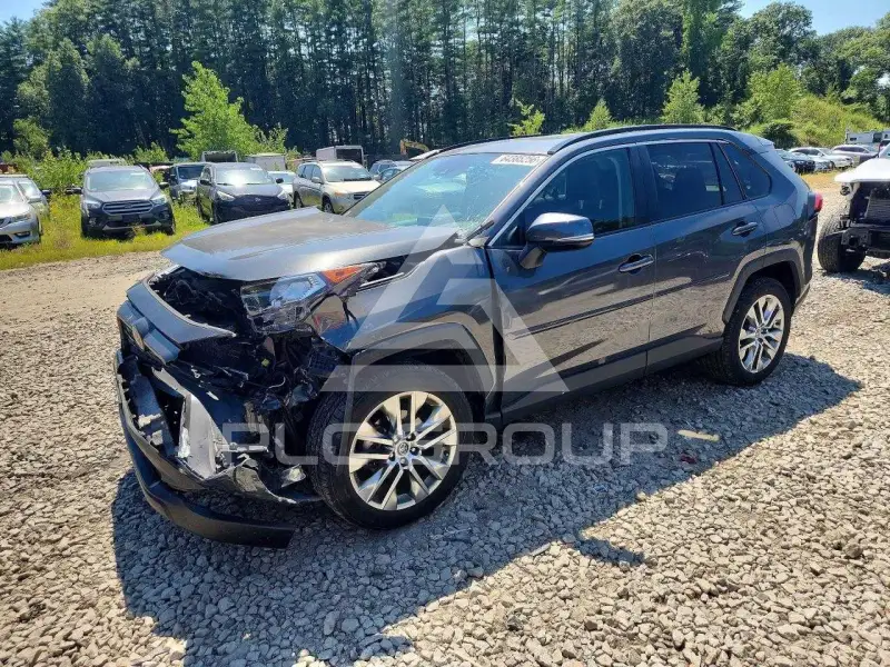 2021 Toyota RAV4 photo