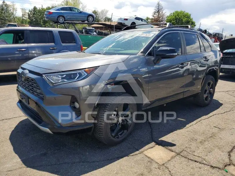 2021 Toyota RAV4 фото