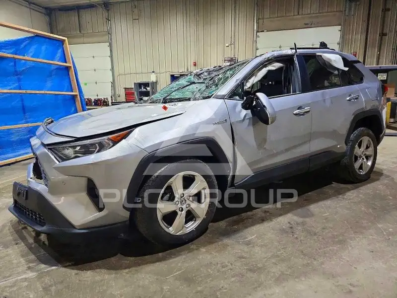 2021 Toyota RAV4 фото