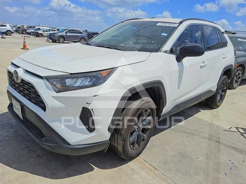 2021 Toyota RAV4 фото