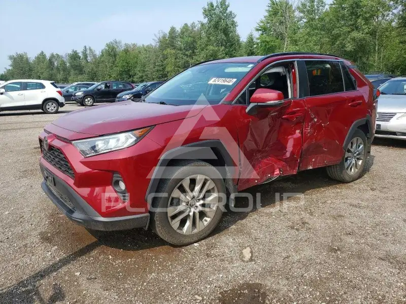 2021 Toyota RAV4 фото