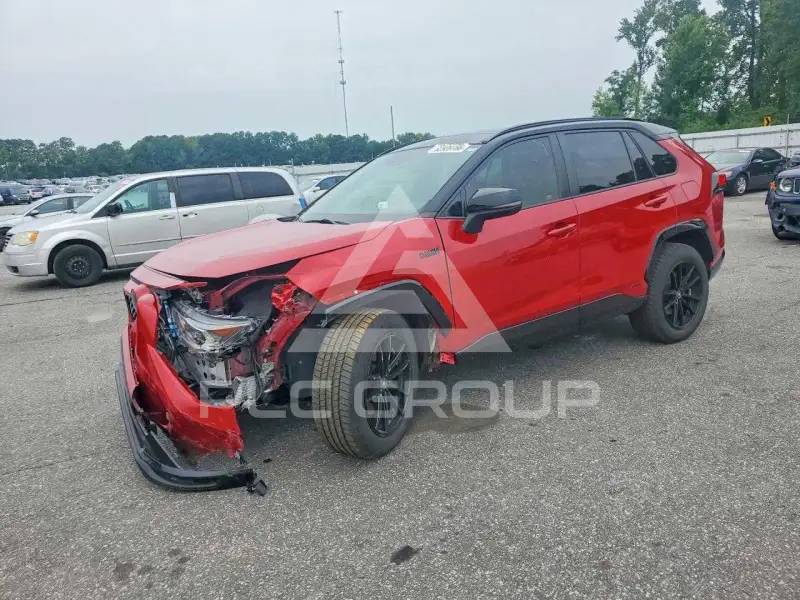 2021 Toyota RAV4 фото