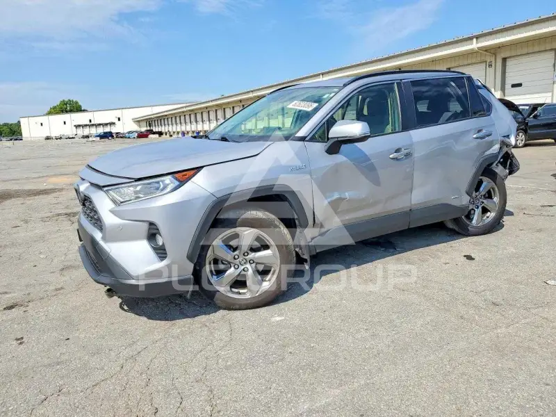 2021 Toyota RAV4 фото