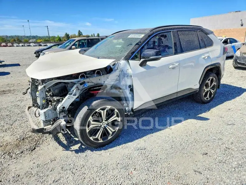 2021 Toyota RAV4 фото