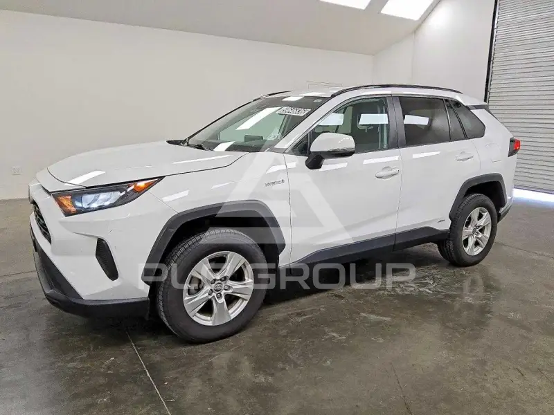 2021 Toyota RAV4 фото