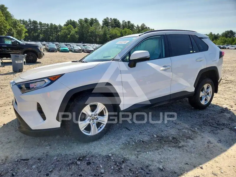 2021 Toyota RAV4 photo