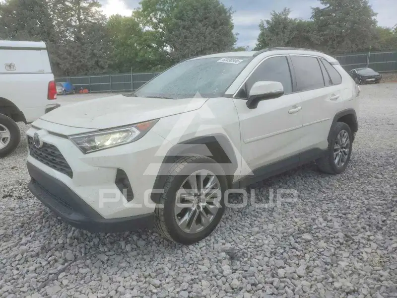 2021 Toyota RAV4 photo