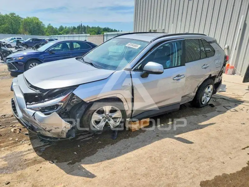 2021 Toyota RAV4 фото