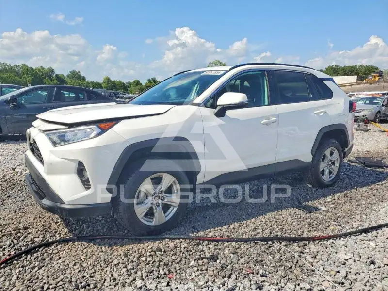 2021 Toyota RAV4 photo