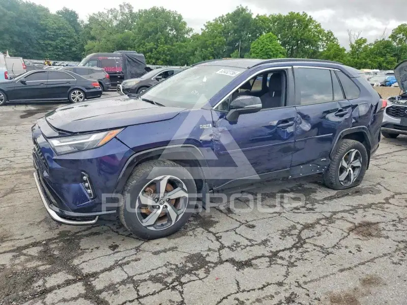 2021 Toyota RAV4 фото