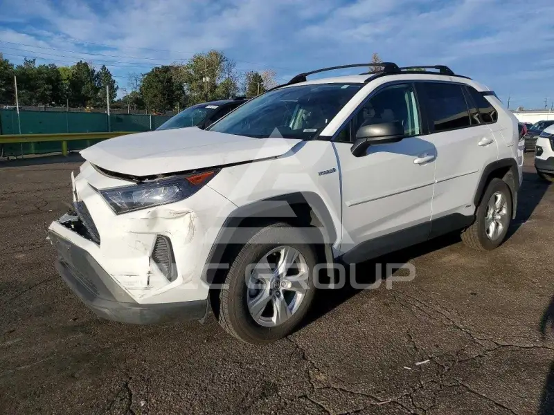 2021 Toyota RAV4 фото