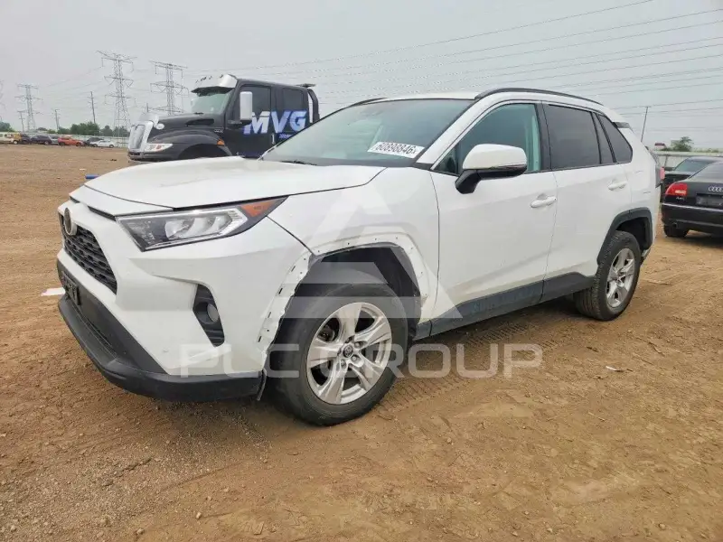 2021 Toyota RAV4 фото