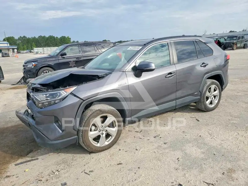 2021 Toyota RAV4 фото