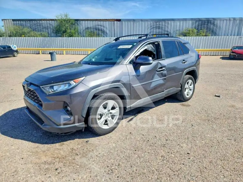 2021 Toyota RAV4 photo