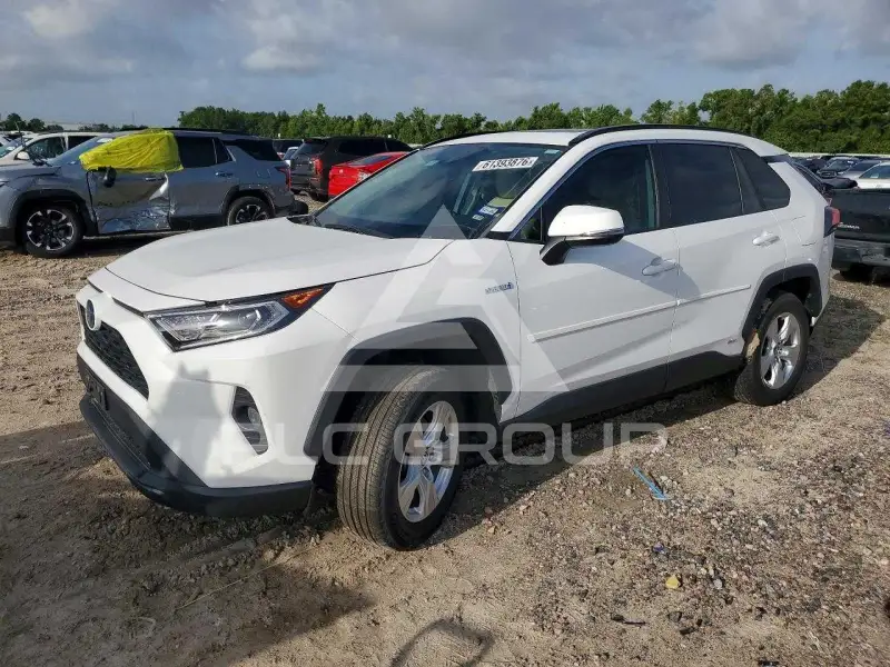 2021 Toyota RAV4 фото