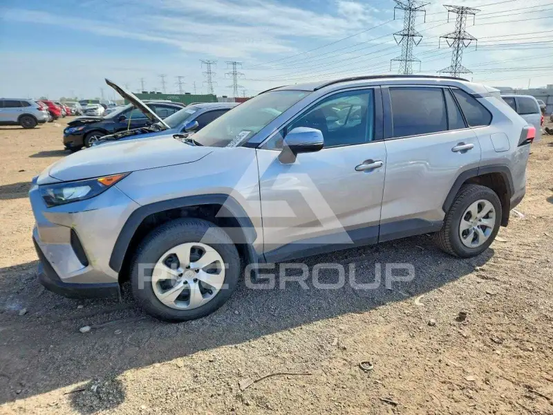 2021 Toyota RAV4 фото